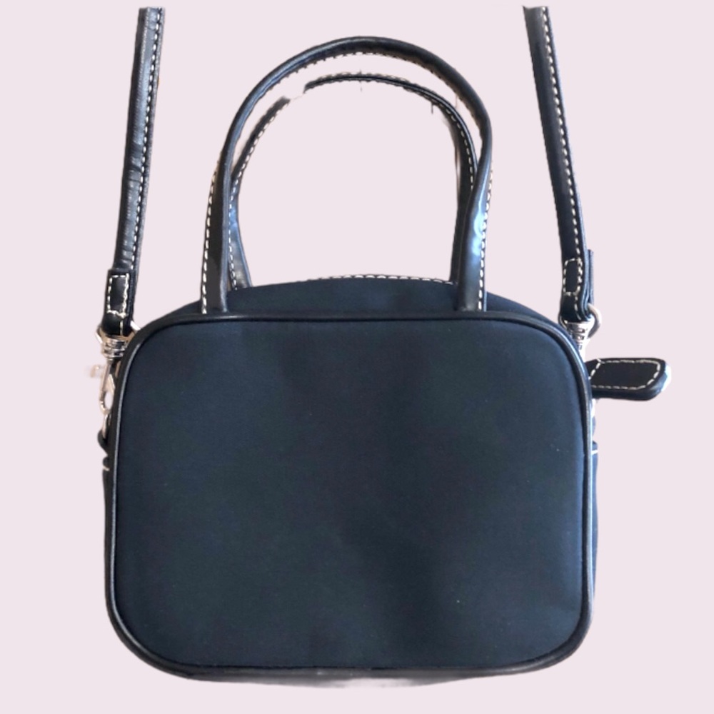 Tommy Hilfiger Black Micro/Mini Crossbody Bag - NWOT - Picture 2 of 6